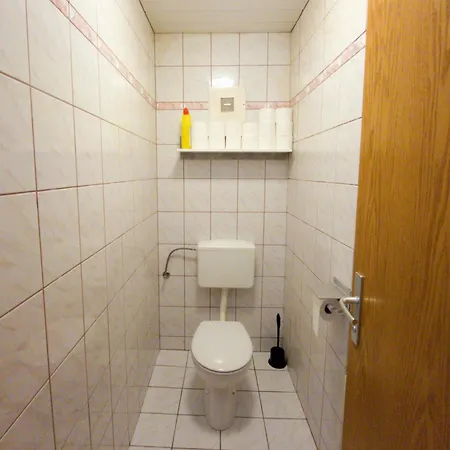 Apartament In Gruener Umgebung St. Valentin