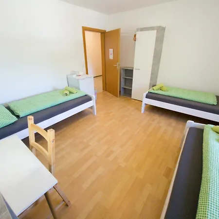 In Gruener Umgebung *